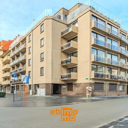 Appartement Havenzicht 105 *